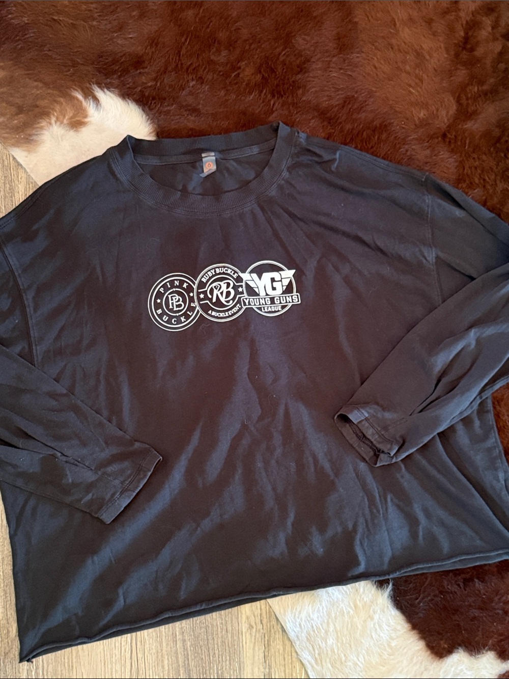 Mono B Ruby Buckle, Pink Buckle and Young Guns Black Long Sleeve Logo Tee
